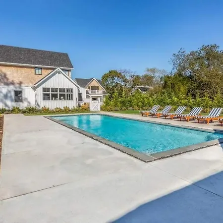 Sandpoint By Rove Travel Modern 5Br Family Home With Pool